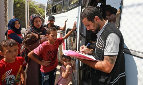 refugiados sirios regresan a sus casas